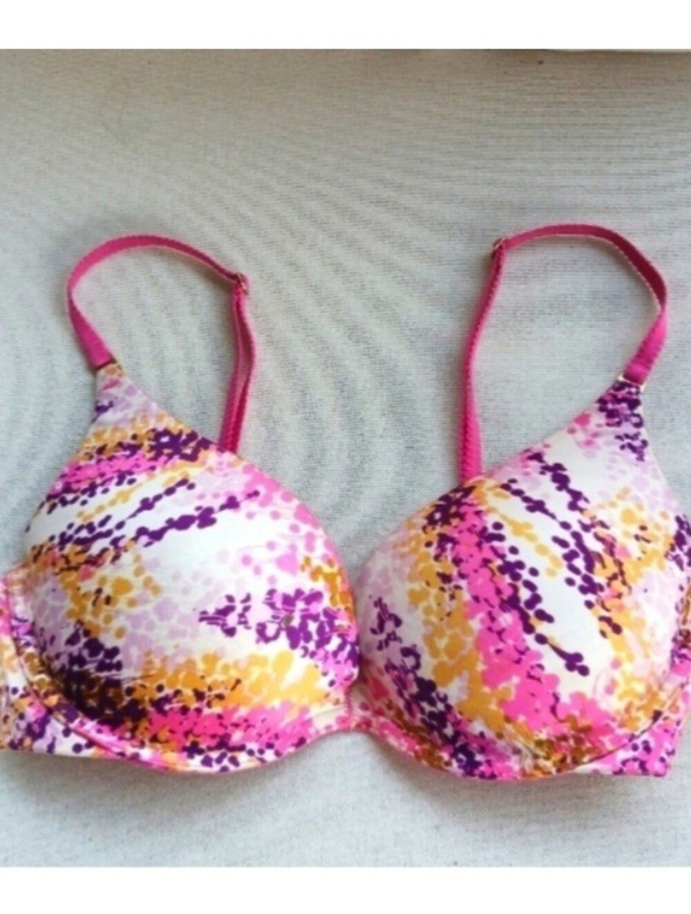 VICTORIAS SECRET Women's Pink Miracle Bra 36C